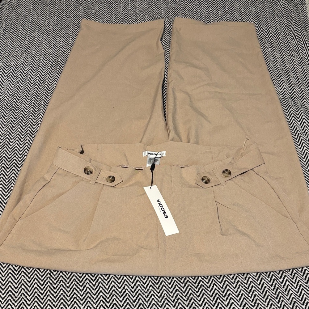 Vero Moda Beige Trousers with Button Accents
